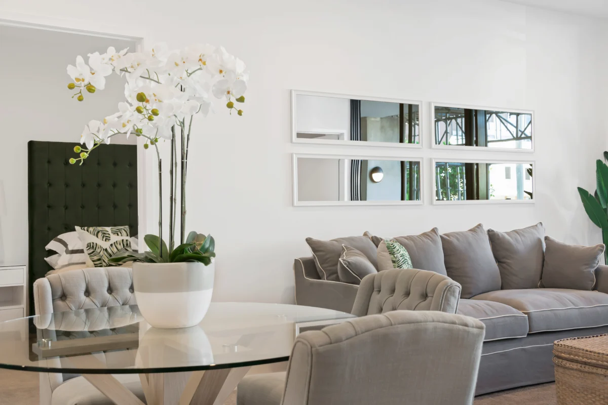 Apartment 7