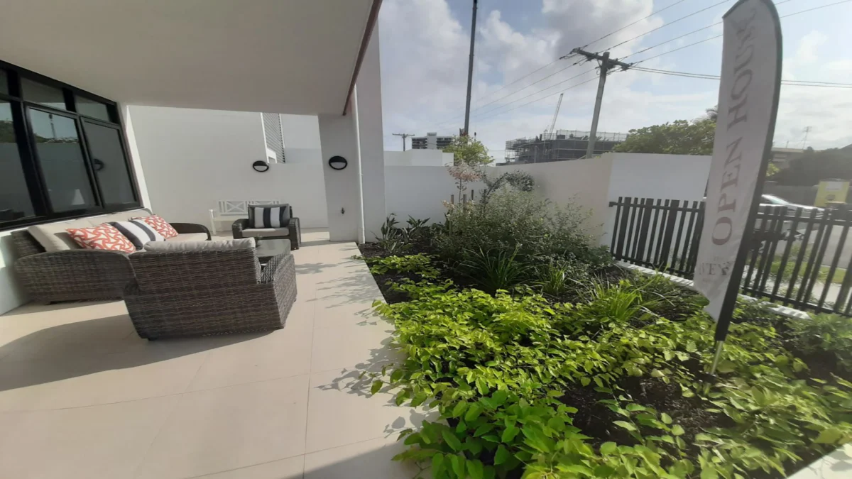 Apartment 7