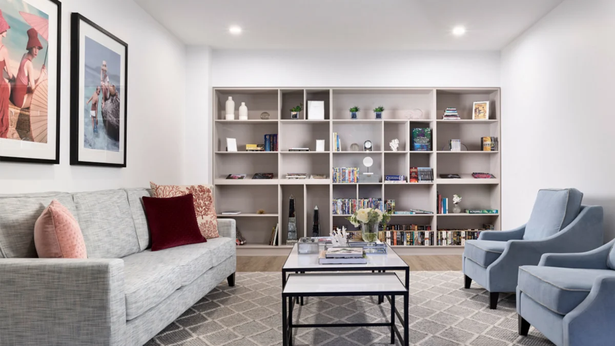 Apartment 112