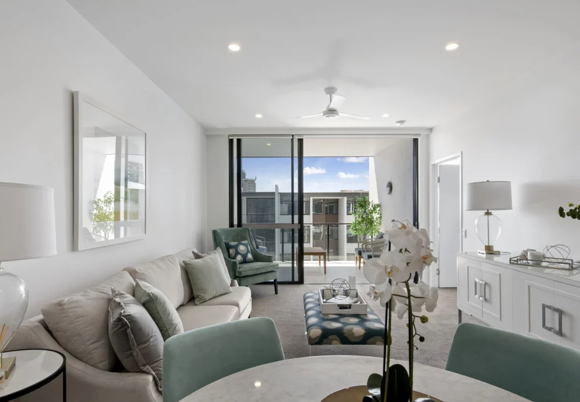 Apartment 112