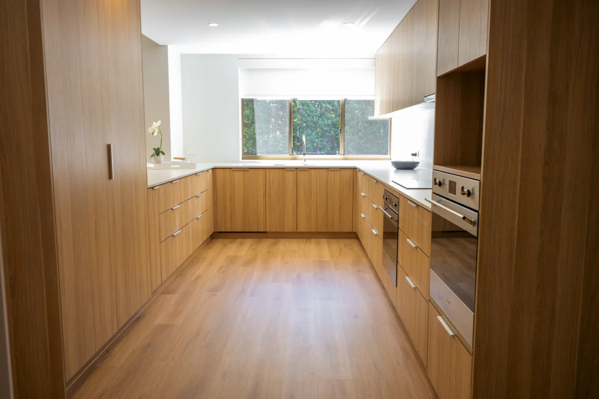 Apartment 325