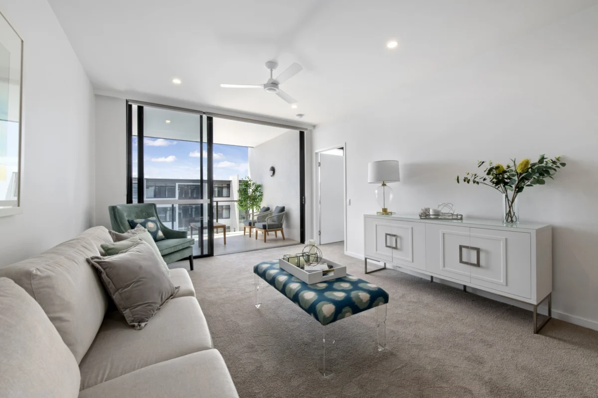 Apartment 96