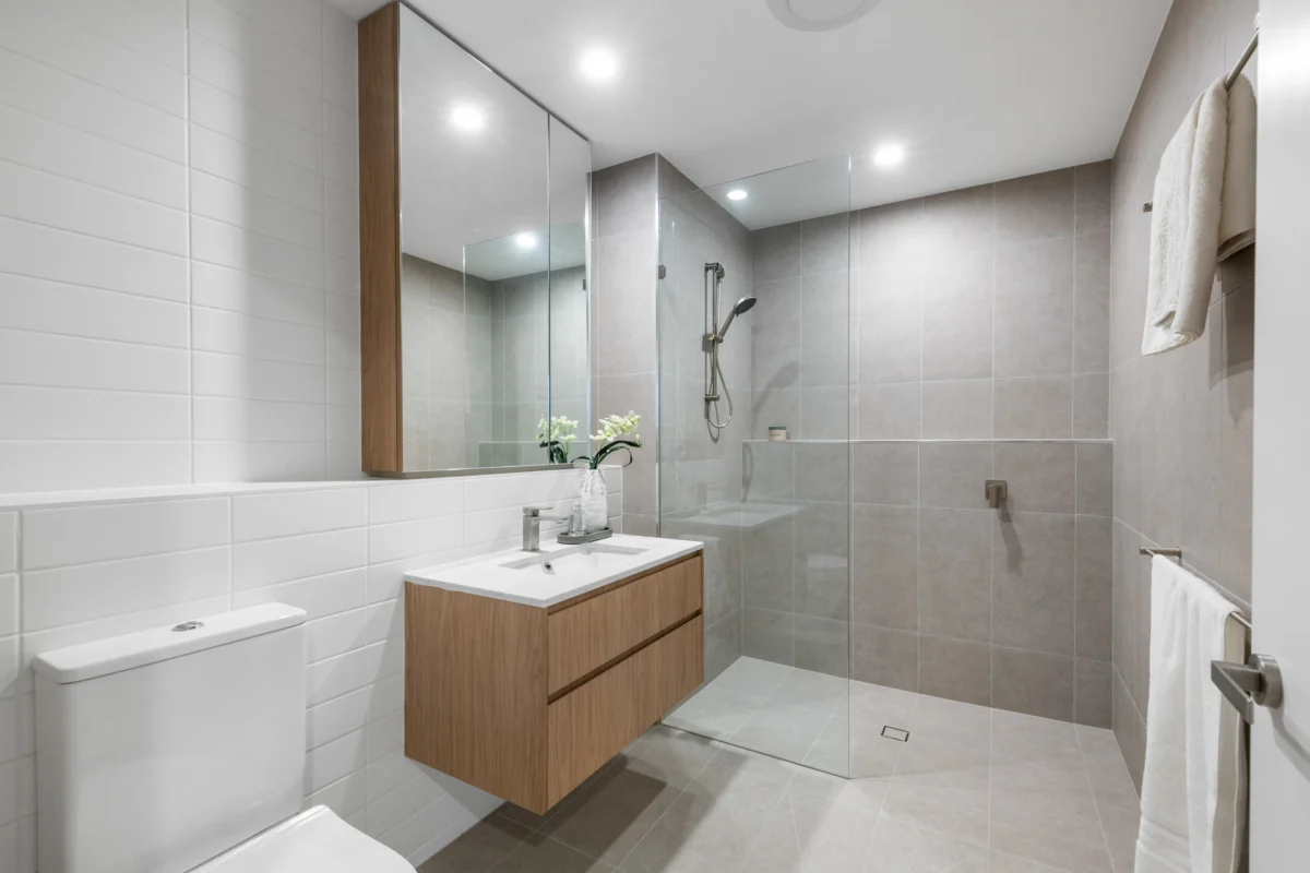 Apartment 601