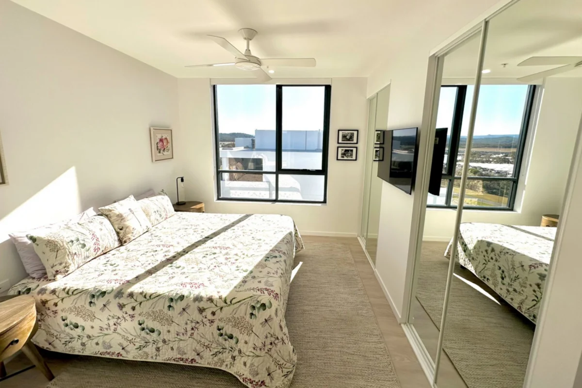 Apartment 1104