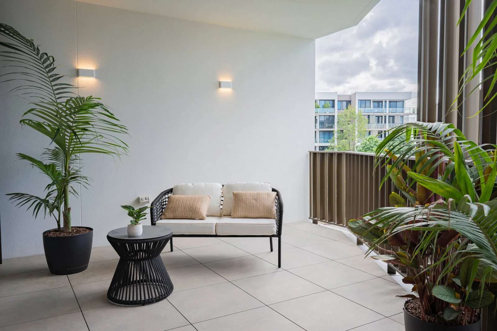 Apartment 207